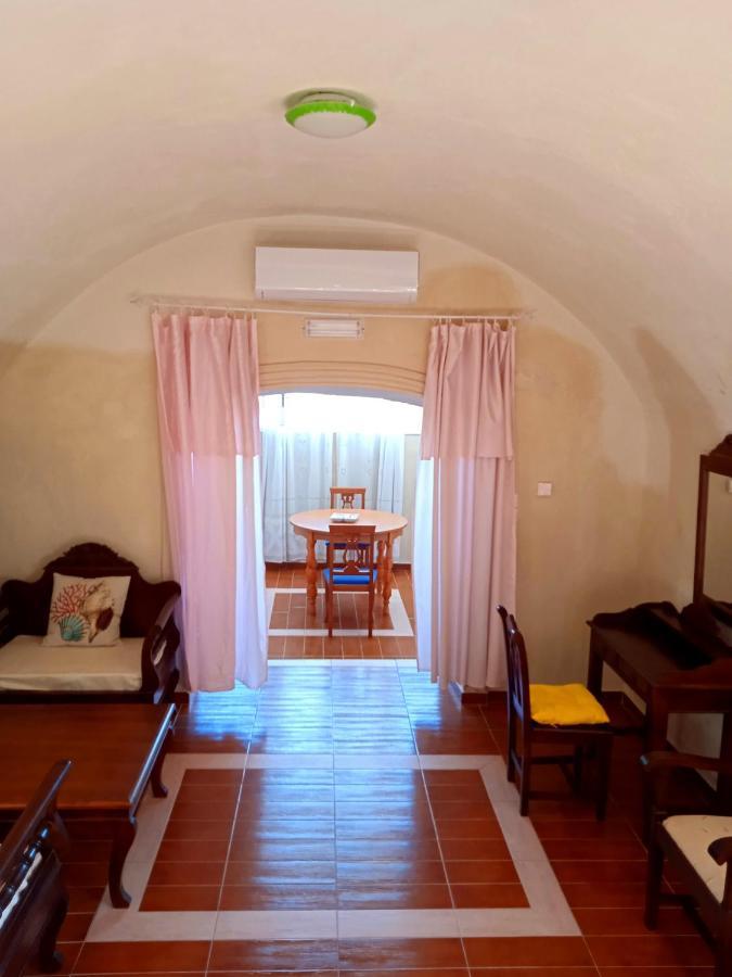 Loukas Kontos Traditional House Emporio  Exterior photo